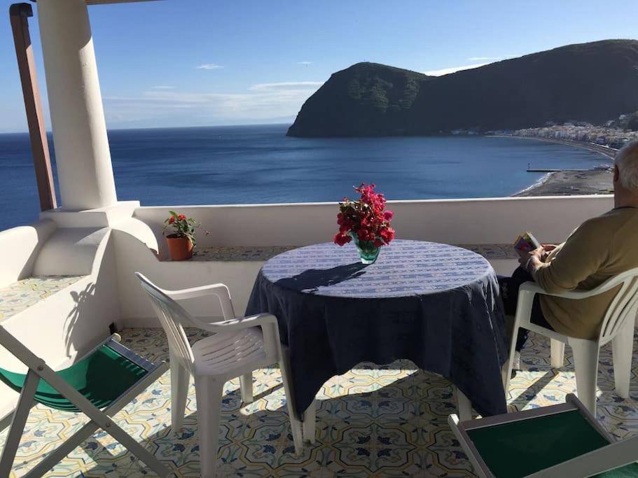Casa Vacanze Vista Mare Mela B Λίπαρι Εξωτερικό φωτογραφία
