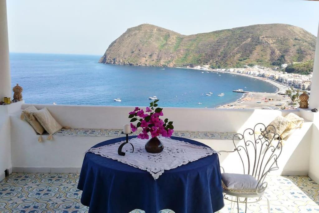 Casa Vacanze Vista Mare Mela B Λίπαρι Εξωτερικό φωτογραφία